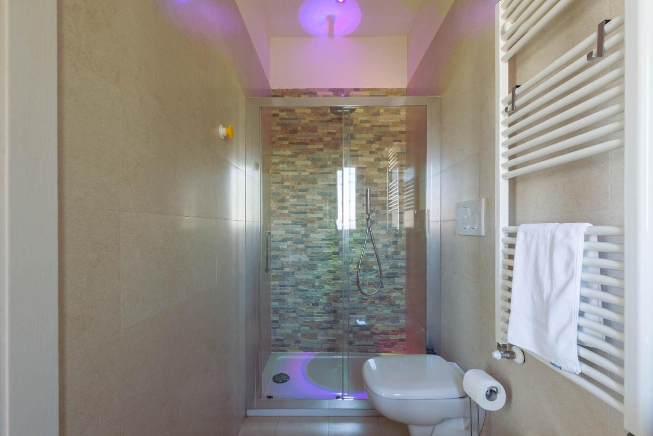 Casa Torre Di Specchio 2 Con Piscina Apartment Bari Ngoại thất bức ảnh