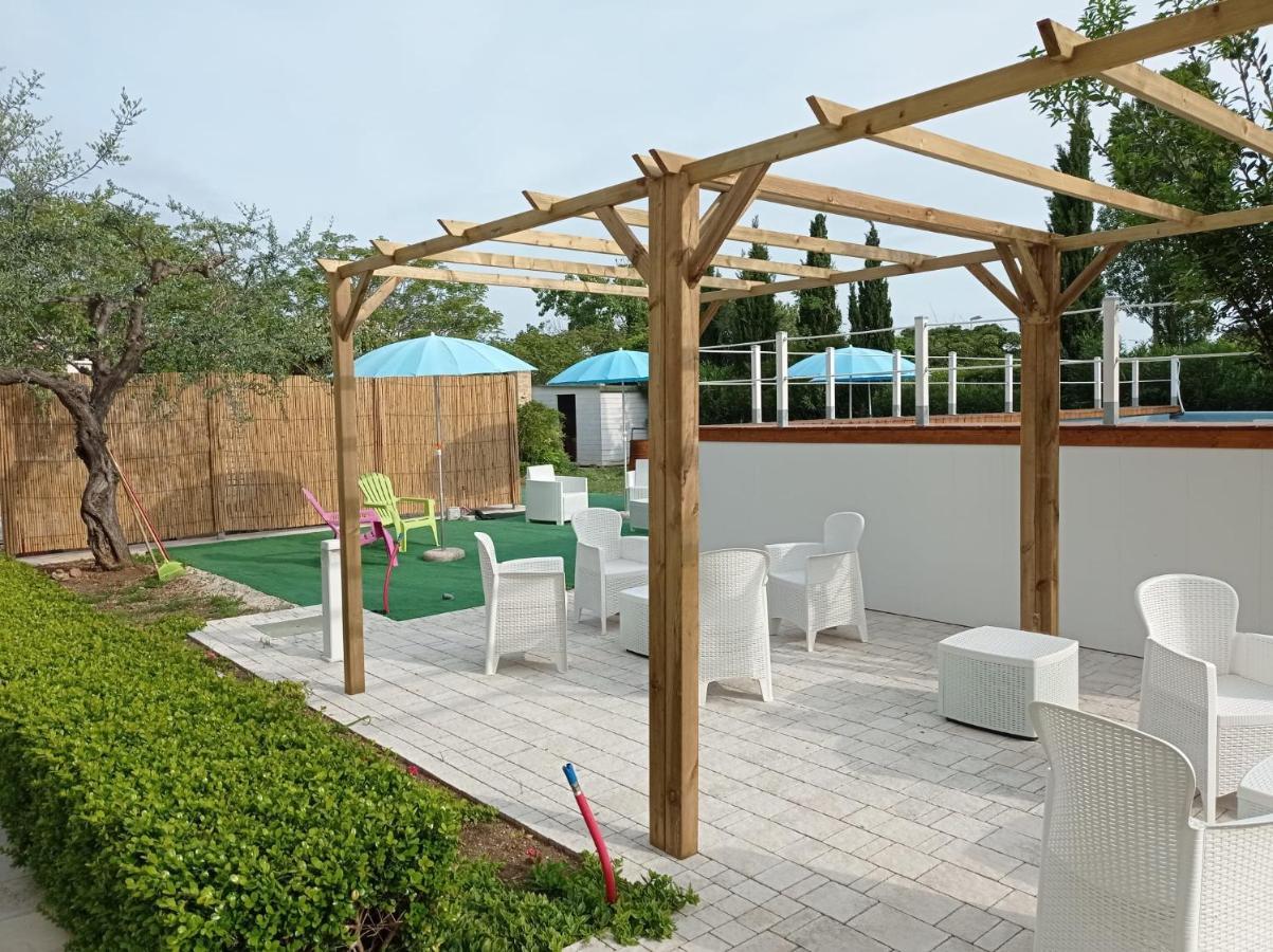 Casa Torre Di Specchio 2 Con Piscina Apartment Bari Ngoại thất bức ảnh